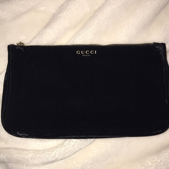 gucci beauty bag velvet
